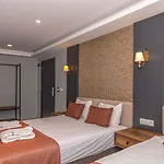 Royal Towers Lara